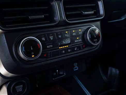 Used 2022 Ford Maverick Lariat w/ Lariat Luxury Package image 22