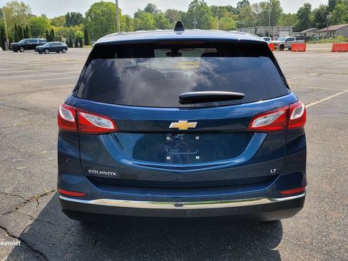 Used 2019 Chevrolet Equinox LT w/ Driver Convenience Package FWD image 10