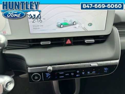 Used 2024 Hyundai Ioniq 5 SEL image 23