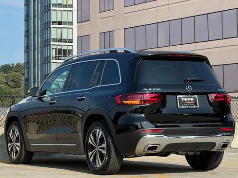 Certified 2025 Mercedes-Benz GLB 250 4MATIC image 6