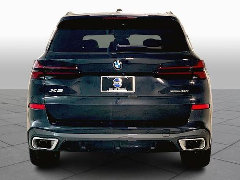 New 2026 BMW X5 xDrive40i w/ Executive Package image 4