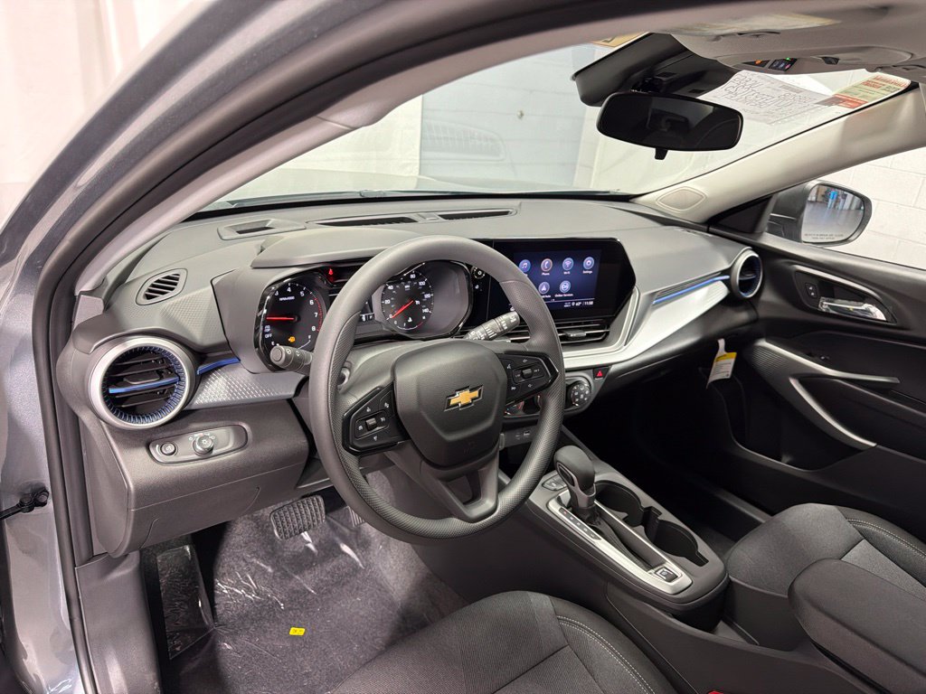 New 2026 Chevrolet Trax LS FWD image 16