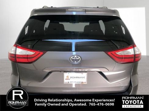 Used 2017 Toyota Sienna LE FWD image 5