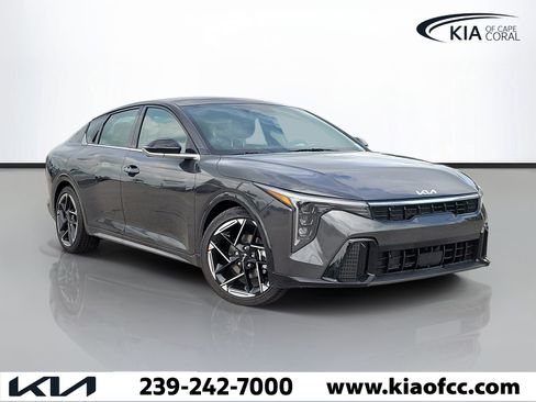 New 2026 Kia K4 GT-Line w/ GT-Line Premium Package FWD image 1