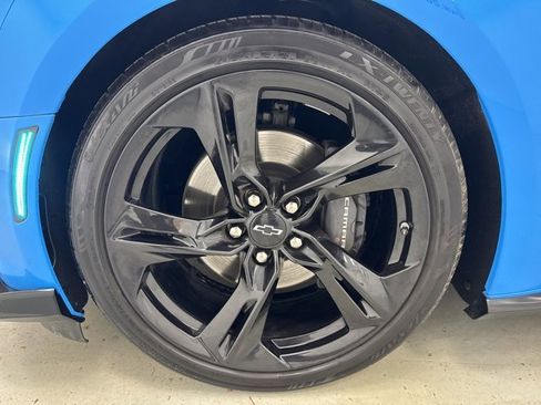Used 2022 Chevrolet Camaro SS image 30
