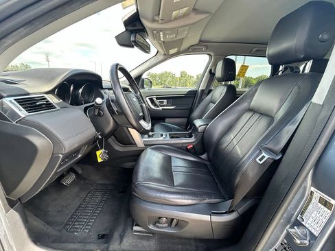 Used 2019 Land Rover Discovery Sport HSE AWD/4WD image 14