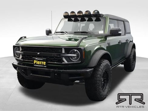 New 2025 Ford Bronco Badlands image 1
