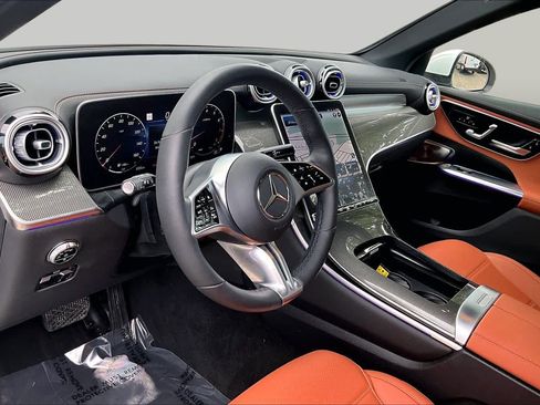 Certified 2023 Mercedes-Benz GLC 300 4MATIC image 18