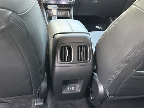 Used 2025 Hyundai Tucson SEL FWD image 21