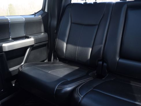 Used 2020 Ford F150 Lariat w/ Equipment Group 502A Luxury image 15