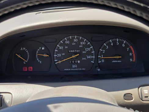 Used 1995 INFINITI J30 image 17