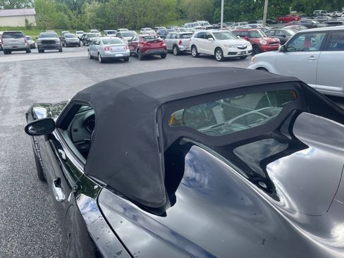 Used 2007 Saturn Sky Red Line RWD image 45