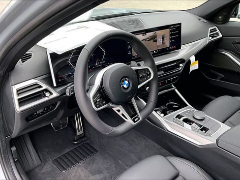 New 2026 BMW 330i 330i w/ M Sport Package image 9