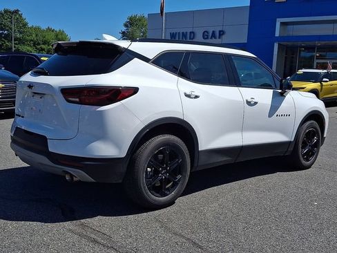 Certified 2023 Chevrolet Blazer LT w/ Convenience Package AWD/4WD image 6
