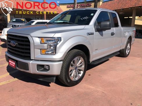 Used 2017 Ford F150 XL w/ Equipment Group 101A Mid image 4