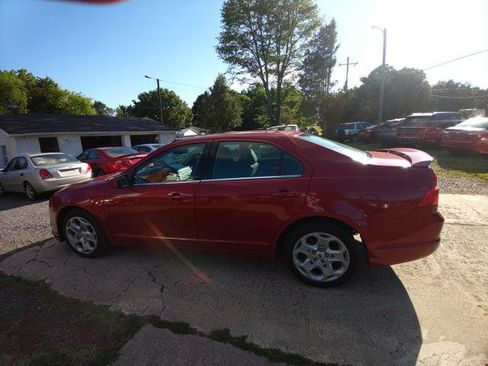 Used 2011 Ford Fusion SE w/ 202A Rapid Spec Order Code FWD image 3