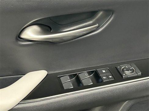 Certified 2024 Lexus UX 250h F Sport image 10