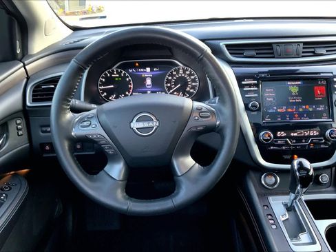 Used 2023 Nissan Murano Platinum w/ Cargo Package image 7