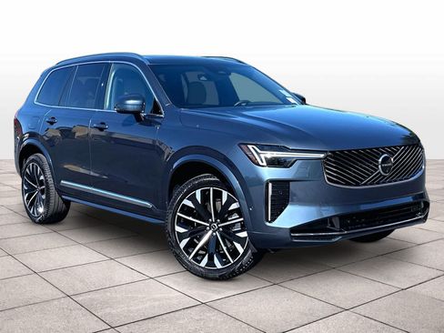 Used 2026 Volvo XC90 B6 Plus w/ Protection Package Premier AWD/4WD image 2