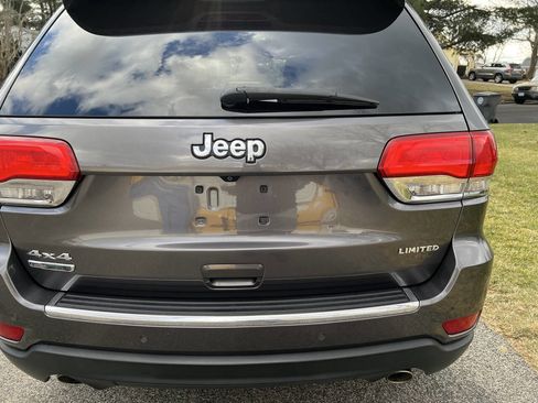 Used 2014 Jeep Grand Cherokee Limited w/ Luxury Group II image 6