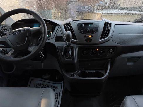 Used 2017 Ford Transit 250 130 Medium Roof image 12