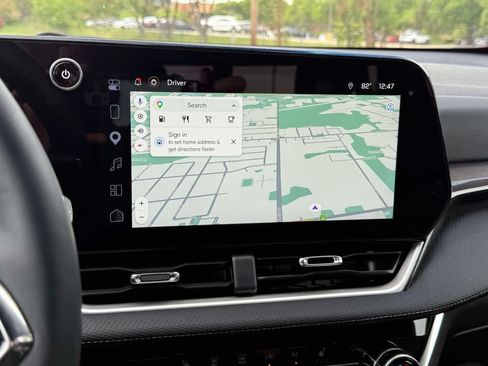 Used 2025 Chevrolet Equinox LT w/ Safety and Technology Package FWD image 24