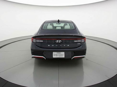 Used 2025 Hyundai Sonata SEL FWD image 7
