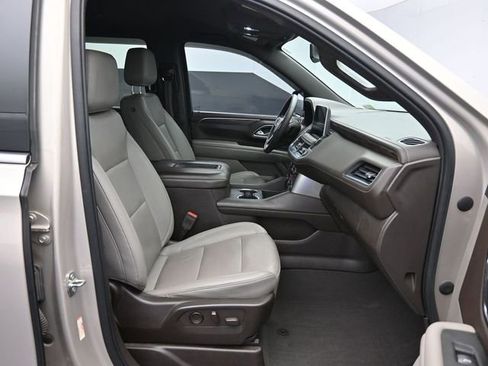 Used 2022 Chevrolet Tahoe LT image 44