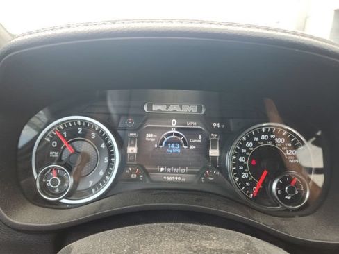 Used 2022 RAM 2500 Laramie AWD/4WD image 18