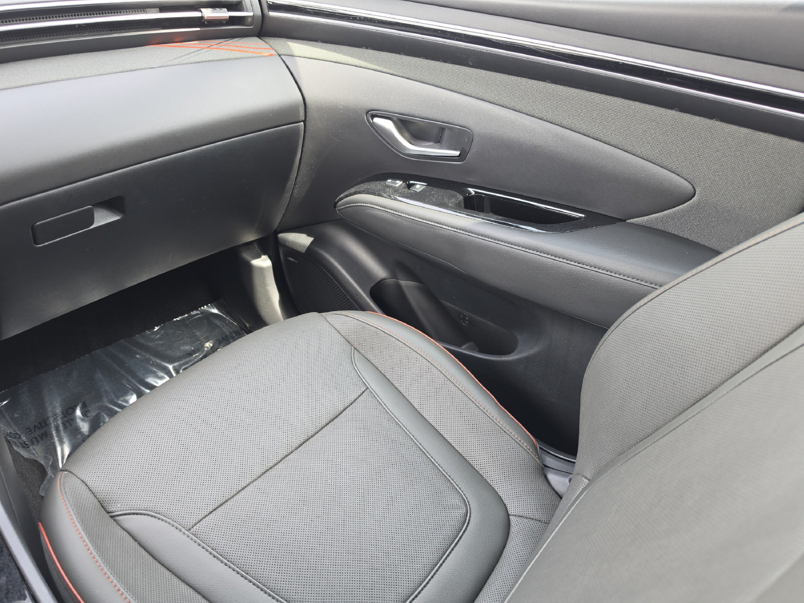 Used 2023 Hyundai Santa Cruz Limited AWD/4WD image 18