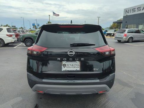 Certified 2023 Nissan Rogue SV FWD image 7