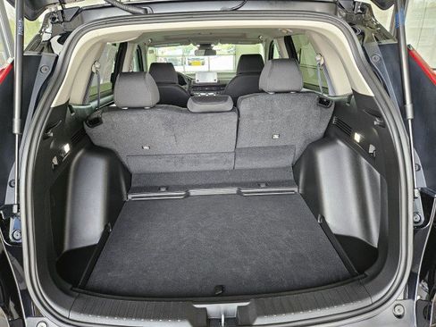 Used 2025 Honda CR-V EX image 10