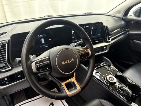 Certified 2023 Kia Sportage EX image 26