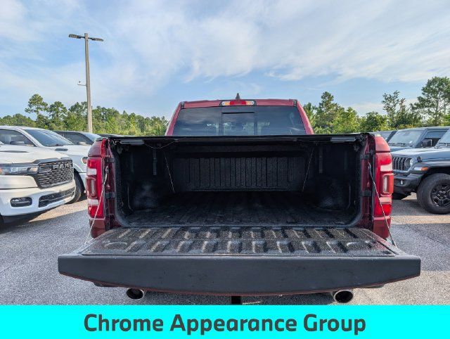 Used 2019 RAM 1500 Laramie AWD/4WD image 31