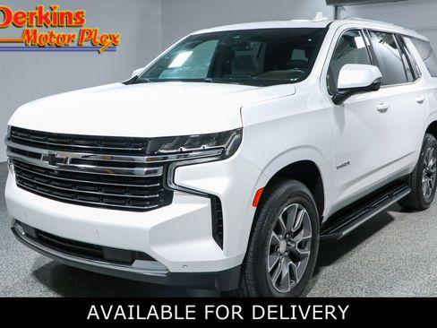 Used 2023 Chevrolet Tahoe LT w/ Luxury Package RWD image 1