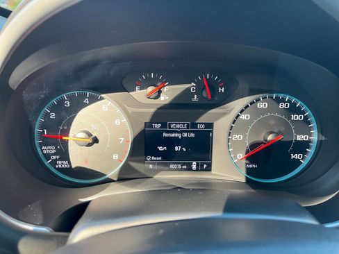 Used 2024 Chevrolet Malibu LT image 40