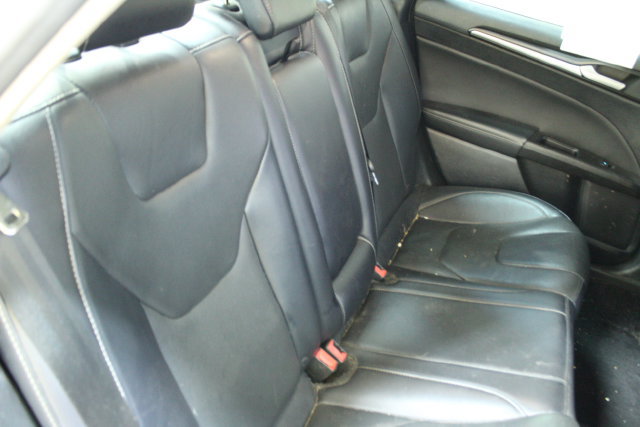 Used 2017 Ford Fusion Titanium FWD image 9