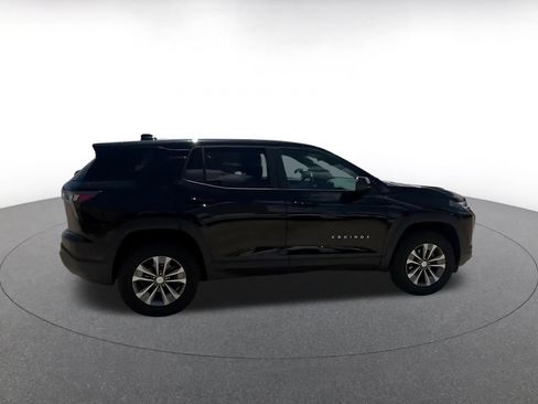 Used 2025 Chevrolet Equinox LT FWD image 15
