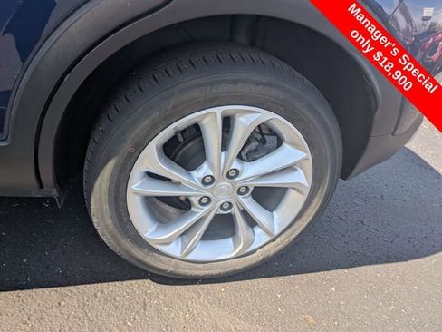 Used 2023 Buick Encore GX Preferred w/ Cold Weather Comfort Package AWD/4WD image 23