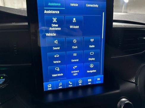 Used 2020 Ford Explorer ST w/ Premium Technology Package AWD/4WD image 31