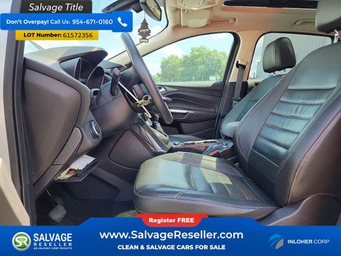 Used 2015 Ford Escape Titanium w/ Canadian Touring Package AWD/4WD image 9