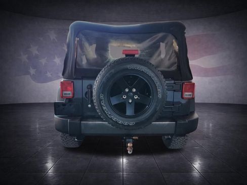 Used 2016 Jeep Wrangler Unlimited Sport AWD/4WD image 4