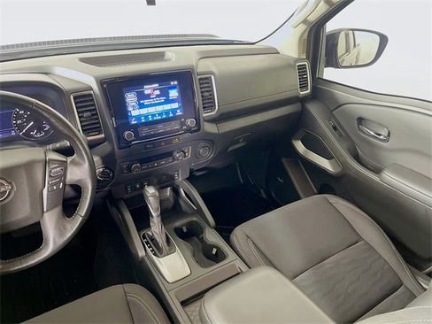 Used 2023 Nissan Frontier SV w/ SV Convenience Package image 24