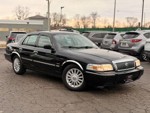 Used 2010 Mercury Grand Marquis LS image 3