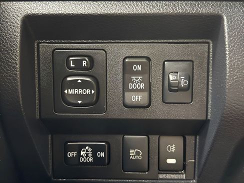 Used 2019 Toyota Tundra SR RWD image 24