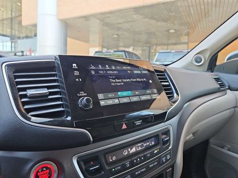 Used 2021 Honda Pilot EX-L image 31