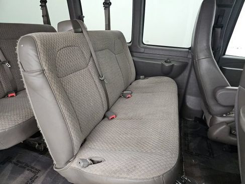 Used 2017 Chevrolet Express 3500 LT w/ LT Preferred Equipment Group RWD image 29