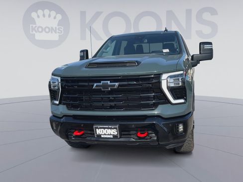 Used 2026 Chevrolet Silverado 2500 LT w/ Trail Boss Package AWD/4WD image 5