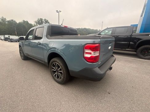 Used 2022 Ford Maverick Lariat w/ Lariat Luxury Package FWD image 7