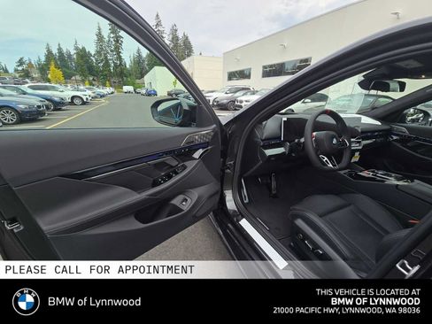 New 2027 BMW M5 w/ Carbon Package AWD/4WD image 20